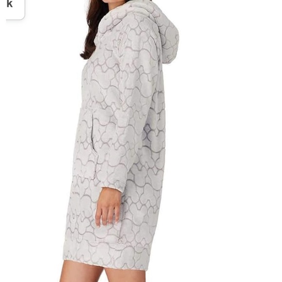 Disney Womens Mickey‎ Mouse Fleece Lounge Hoodie in pink - Picture 1 of 6